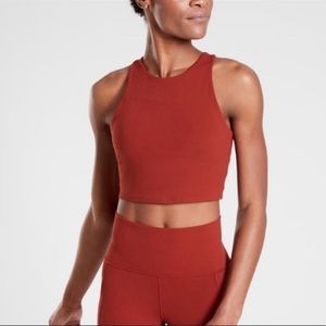 Athletes Womens Medium Conscious Twist Crop Powervita Sports Bra